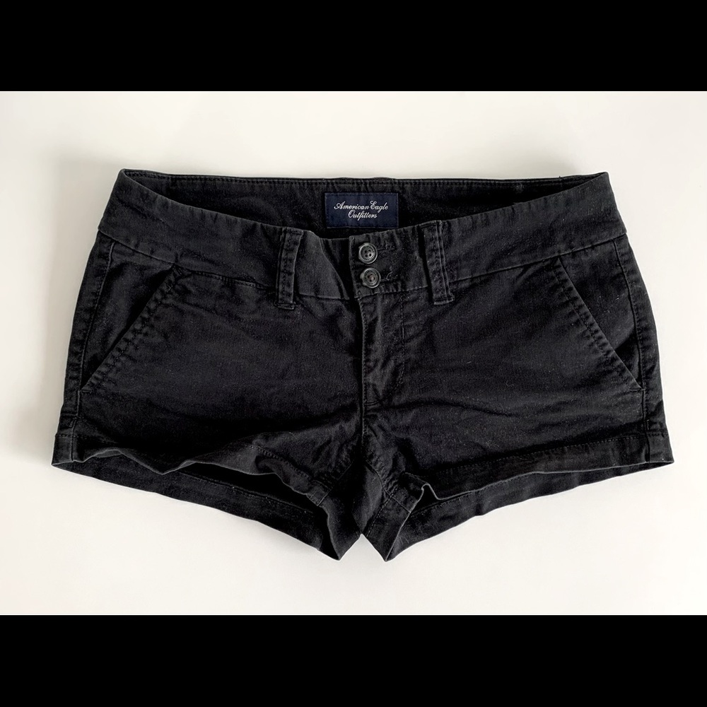 AE - Black Jean Short